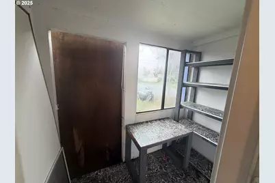 252 NW 20th St, Newport, OR 97365 - Photo 7