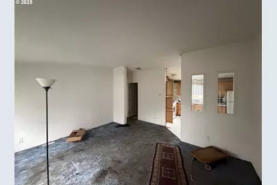 252 NW 20th St, Newport, OR 97365 - Photo 9