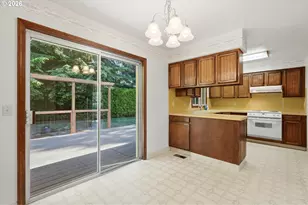 1595 NW 1st St, Gresham, OR 97030 - Photo 13