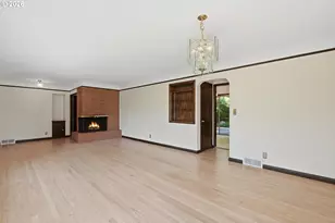 1595 NW 1st St, Gresham, OR 97030 - Photo 11