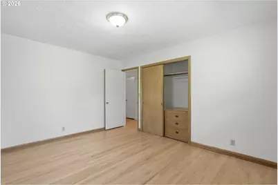 1595 NW 1st St, Gresham, OR 97030 - Photo 21