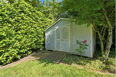 1595 NW 1st St, Gresham, OR 97030 - Photo 43