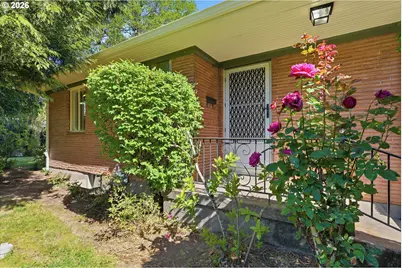 1595 NW 1st St, Gresham, OR 97030 - Photo 5