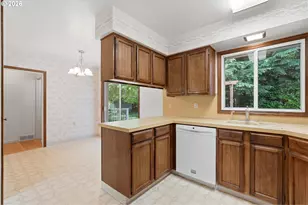 1595 NW 1st St, Gresham, OR 97030 - Photo 15