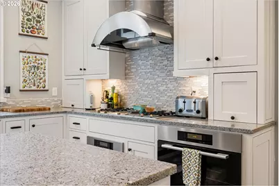 401 9th St, Lake Oswego, OR 97034 - Photo 13