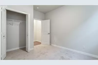 16685 SE Wintergreen St, Happy Valley, OR 97086 - Photo 5
