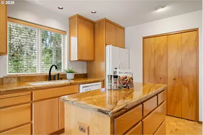 5395 NW 137th Ave, Portland, OR 97229 - Photo 5