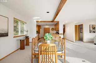 5395 NW 137th Ave, Portland, OR 97229 - Photo 13