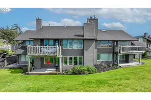 403 N Breakers Point Ct, Cannon Beach, OR 97110 - Photo 3