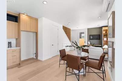 Ne Ainsworth St, Portland, OR 97211 - Photo 23