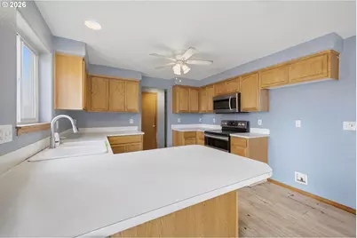 314 S 13th St, Saint Helens, OR 97051 - Photo 7
