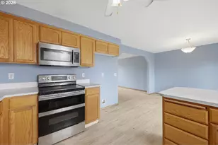 314 S 13th St, Saint Helens, OR 97051 - Photo 9