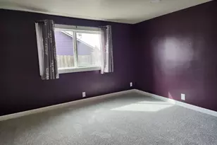 208 S Swiegle Ave, Molalla, OR 97038 - Photo 11