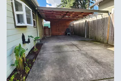 208 S Swiegle Ave, Molalla, OR 97038 - Photo 27