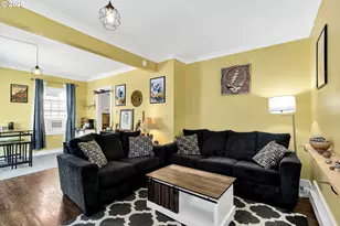 402 SE 75th Ave, Portland, OR 97215 - Photo 7