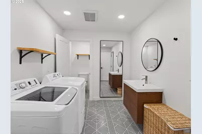 2590 Long St, Sweet Home, OR 97386 - Photo 37