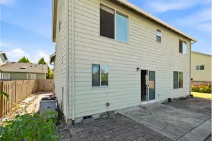 2528 N Crater Ln, Newberg, OR 97132 - Photo 37