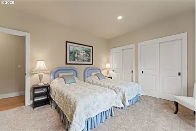 242 Bonifacio Ln, Roseburg, OR 97471 - Photo 35