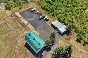 242 Bonifacio Ln, Roseburg, OR 97471 - Photo 45