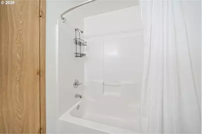 121 SE 8th Ave, Hillsboro, OR 97123 - Photo 25
