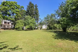 2902 19th Ave, Forest Grove, OR 97116 - Photo 5