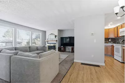 18052 SW Monte Verdi Blvd, Beaverton, OR 97007 - Photo 9