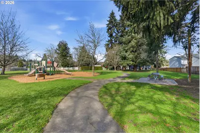 18052 SW Monte Verdi Blvd, Beaverton, OR 97007 - Photo 39
