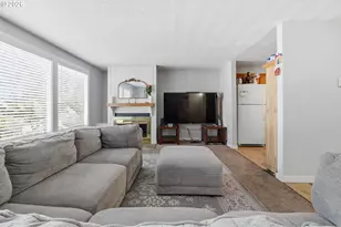 18052 SW Monte Verdi Blvd, Beaverton, OR 97007 - Photo 9