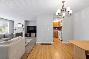 18052 SW Monte Verdi Blvd, Beaverton, OR 97007 - Photo 5