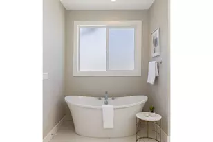 14647 NW Fricke Ln, Portland, OR 97229 - Photo 23