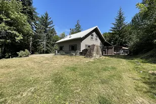 53621 Weekly Creek Rd, Myrtle Point, OR 97458 - Photo 23