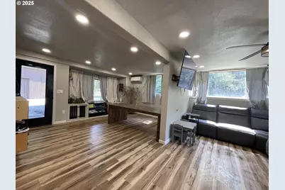 53621 Weekly Creek Rd, Myrtle Point, OR 97458 - Photo 5