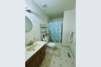 1918 SE Regner Rd, Gresham, OR 97080 - Photo 15