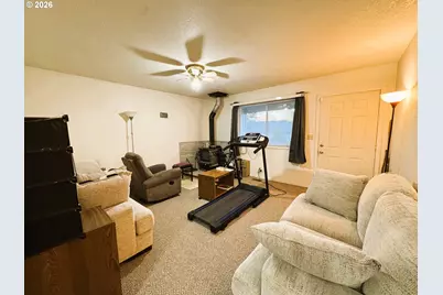 1918 SE Regner Rd, Gresham, OR 97080 - Photo 7