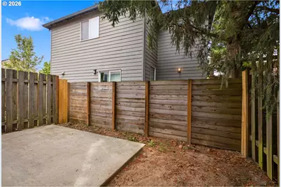 6136 SE Duke St, Portland, OR 97206 - Photo 37