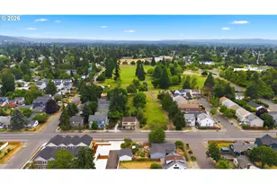 6136 SE Duke St, Portland, OR 97206 - Photo 3