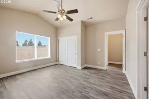 6136 SE Duke St, Portland, OR 97206 - Photo 25