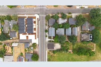 6136 SE Duke St, Portland, OR 97206 - Photo 41