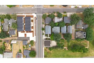 6136 SE Duke St, Portland, OR 97206 - Photo 41