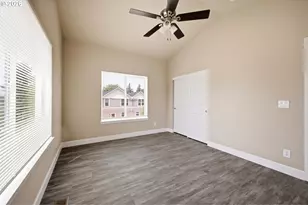 6136 SE Duke St, Portland, OR 97206 - Photo 23