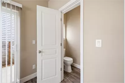 6136 SE Duke St, Portland, OR 97206 - Photo 17
