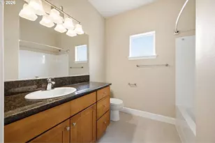 6136 SE Duke St, Portland, OR 97206 - Photo 21