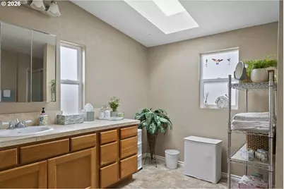 17561 SW Hancock Way, Beaverton, OR 97006 - Photo 23