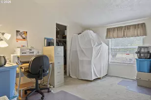 17561 SW Hancock Way, Beaverton, OR 97006 - Photo 19