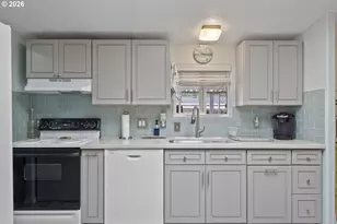 17561 SW Hancock Way, Beaverton, OR 97006 - Photo 7
