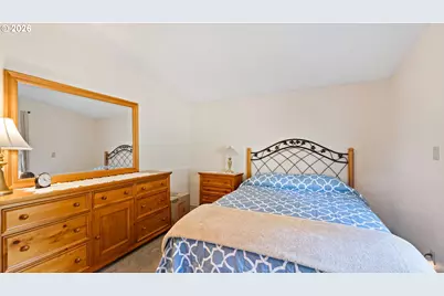 17561 SW Hancock Way, Beaverton, OR 97006 - Photo 17