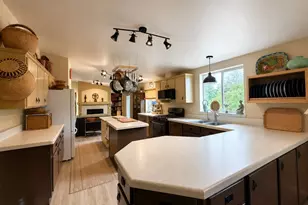 63408 Nathan Dr, Coos Bay, OR 97420 - Photo 9