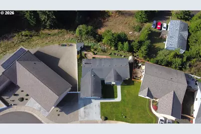 63408 Nathan Dr, Coos Bay, OR 97420 - Photo 3