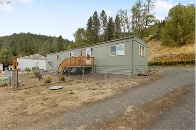 22210 Tiller Trail Hwy, Days Creek, OR 97429 - Photo 25