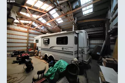 21504 NW Bendemeer Rd, Hillsboro, OR 97124 - Photo 9